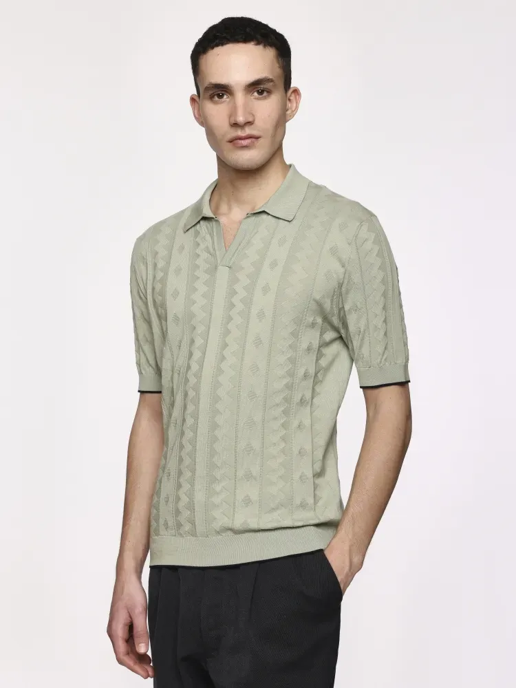 S/S Johnny collar